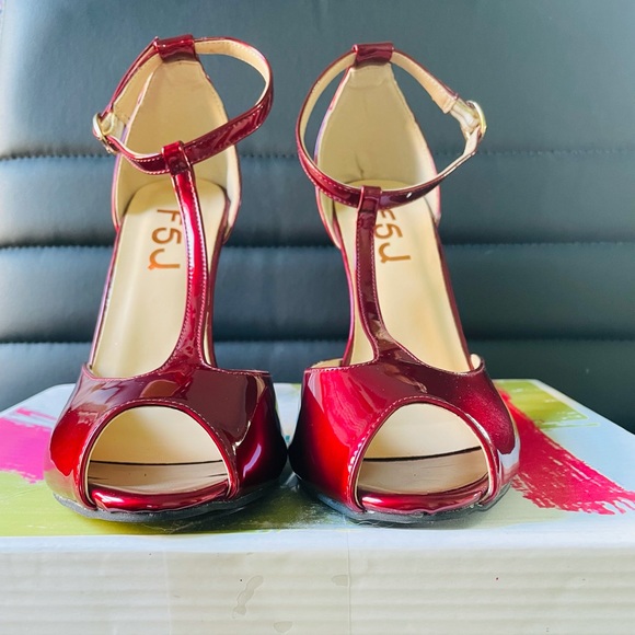 Burgundy Heels Pumps T Strap Stiletto Heel Sandals - Picture 1 of 6